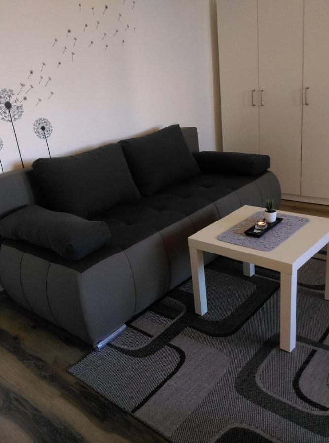 Studio Apartman Zdral Daruvar Luaran gambar