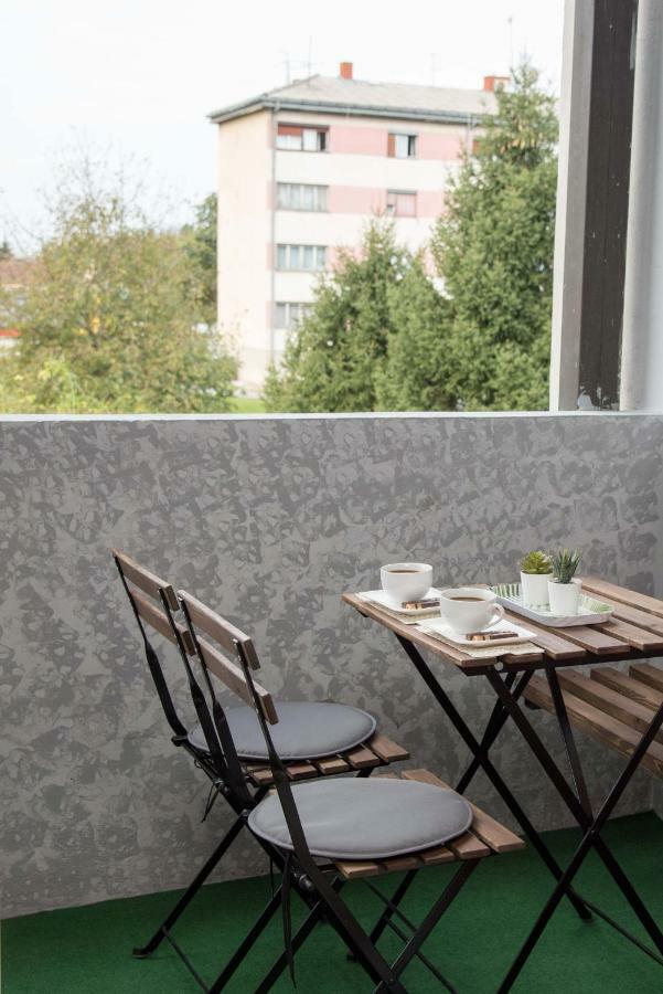Studio Apartman Zdral Daruvar Luaran gambar