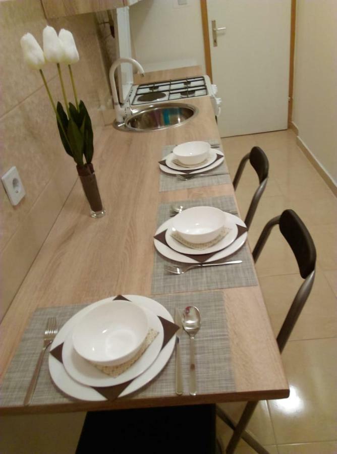 Studio Apartman Zdral Daruvar Luaran gambar