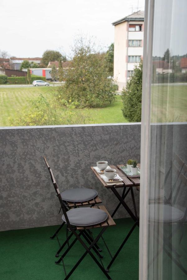 Studio Apartman Zdral Daruvar Luaran gambar